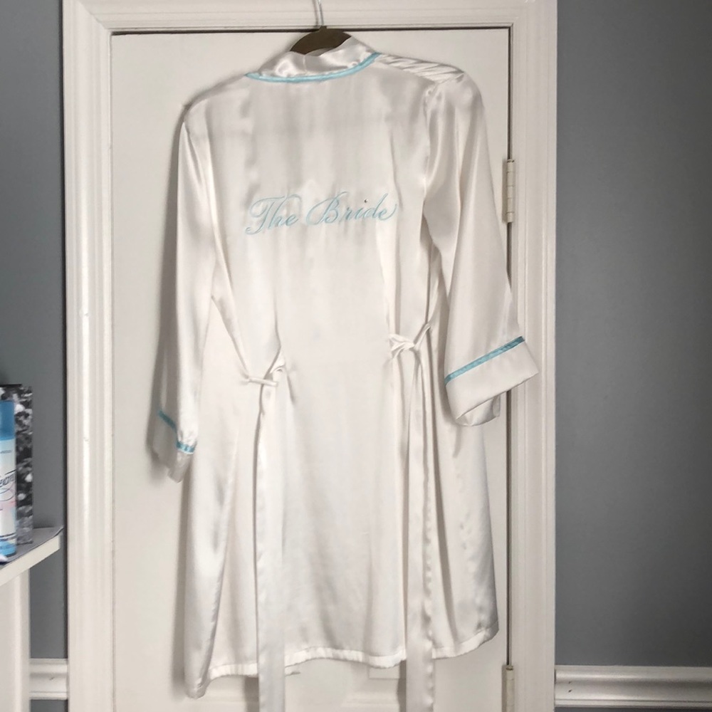 Bride robe